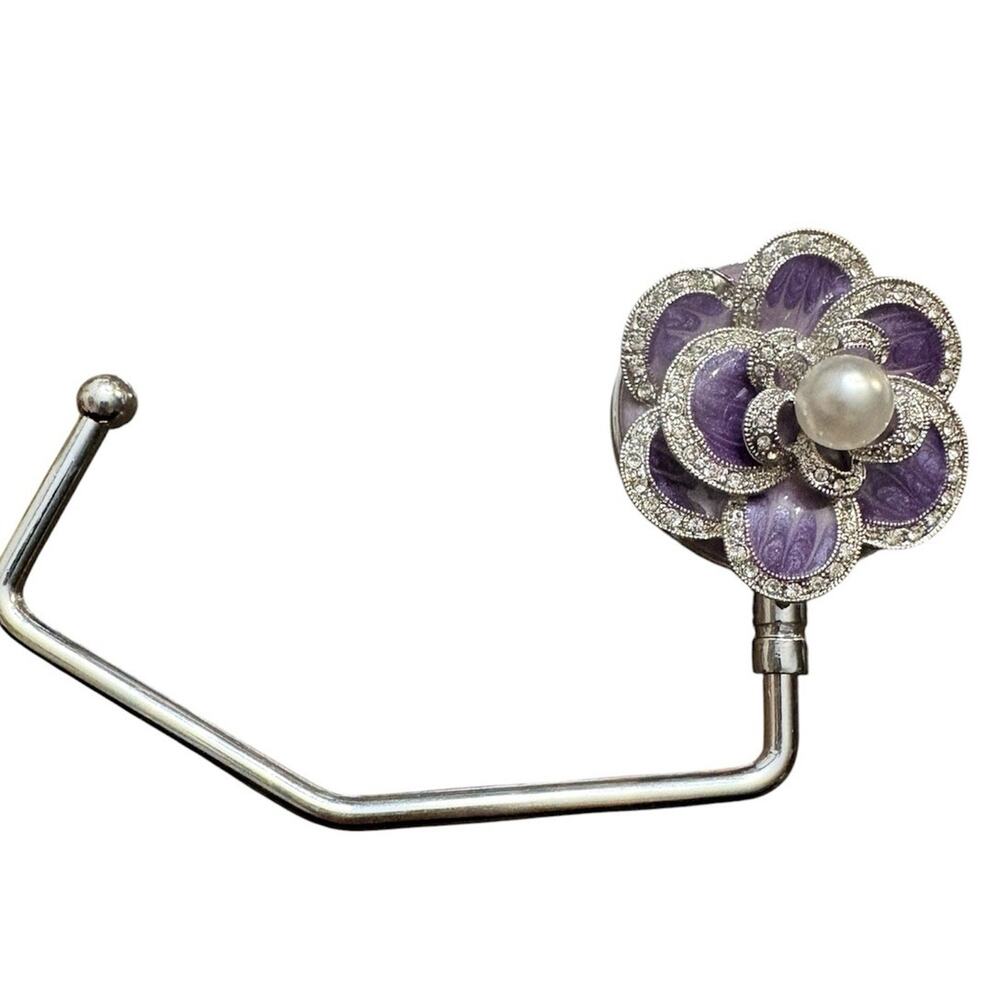SPRING STREET DESIGN CRYSTAL FLOWER PURPLE HANDBAG HOLDER HOOK NEW WITH OUT TAGS